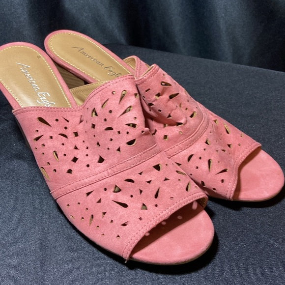 American Eagle Cutout Suede Open Toe Mules Pink Size 13 - Picture 5 of 6